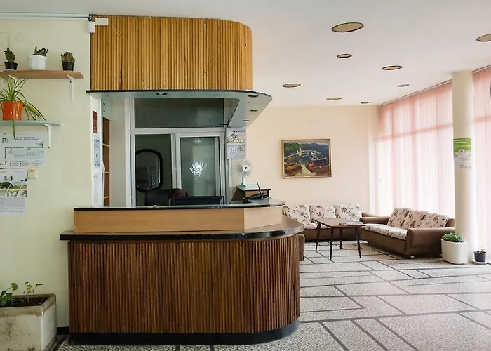 Holiday House Of Bas Varna - Free Parking Hotel Varna