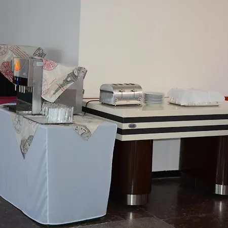 Otel Creativity House Of Bas - Free Parking